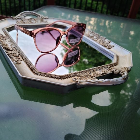 Foster Grant Fashion Sunglasses - Picture 4 of 8